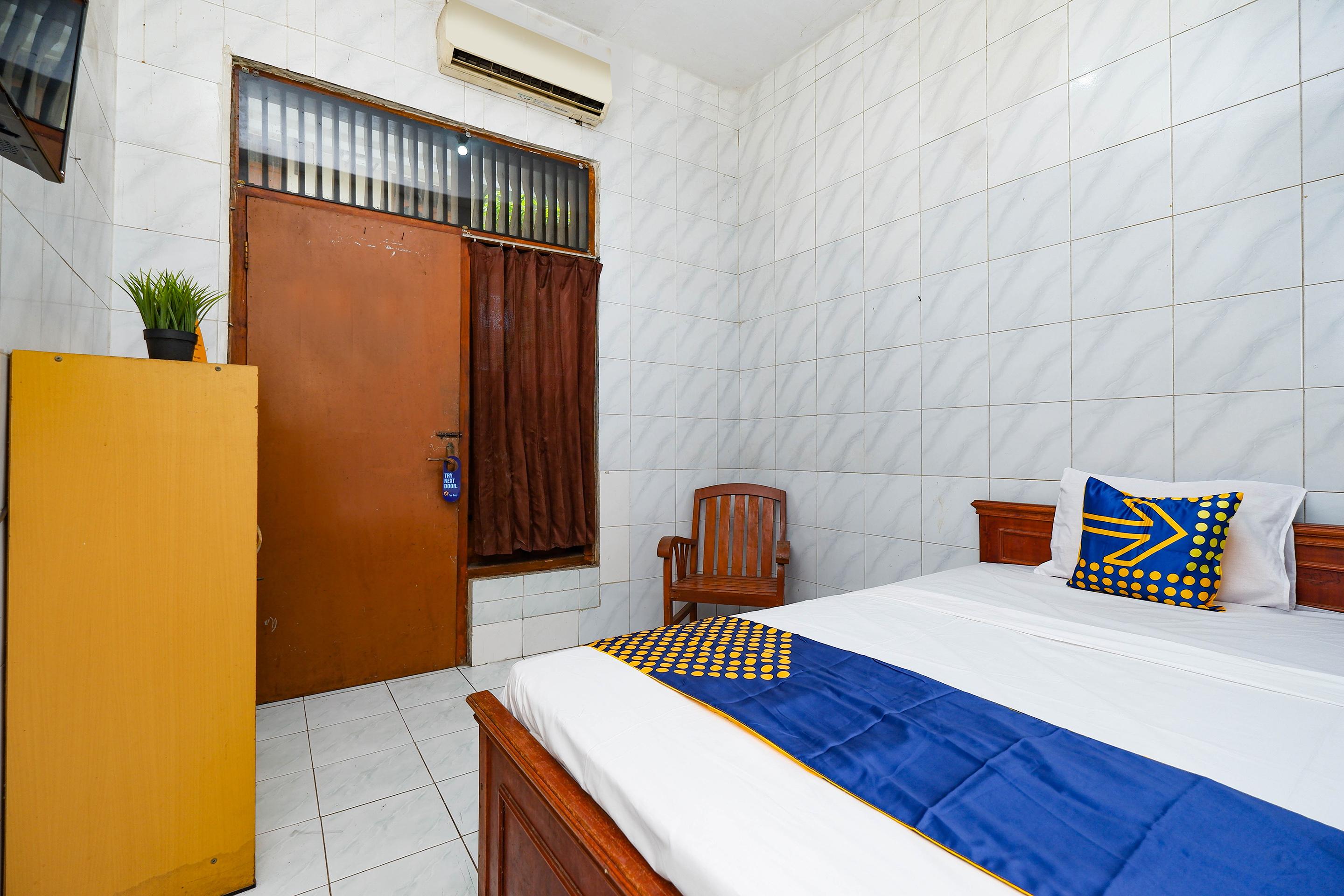 SPOT ON 2011 Hotel Mekar Sari Solo Exterior foto